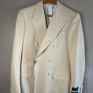 Gucci Ivory Double-Breasted Suit